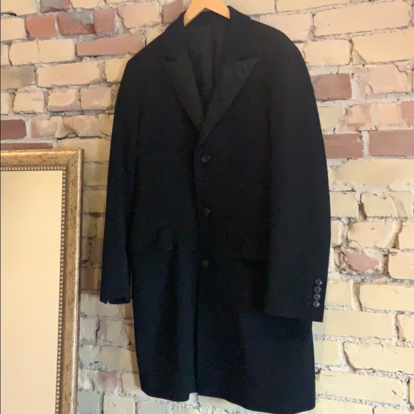 Hugo Boss coat - Picture 2 of 6